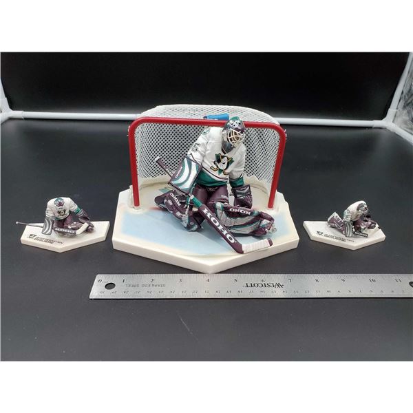 McFarlane Premium On Ice Hockey Figurine - Jean Sebastien Giguere - includes net with water bottle a