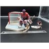 Image 2 : McFarlane Premium On Ice Hockey Figurine - Jose Theodore - includes net with water bottle