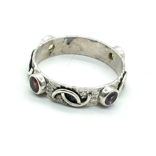 Silver Multi Colour Gem Stone(0.9ct) Hand Made Mens Ring Ring (~weight 3.45g)