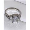 Image 5 : Ladies Emerald Cut 1.0 Carat Solitaire with side Baquette Stones Anniversary Ring size 7