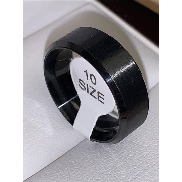 Gents Titanium Black Beveled Ring Size 10 NEW