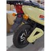 Image 6 : GIO Zetta 500W+ Lithium Electric Scooter 2 Speed Electric Start