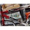 Image 2 : Giordano RS7 Hybrid Bike, Red/White/Black, Large/6cm Frame with 21 Speed Shimano Shifting