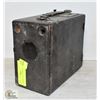 Image 1 : ANTIQUE BOX CAMERA FOR REPAIR