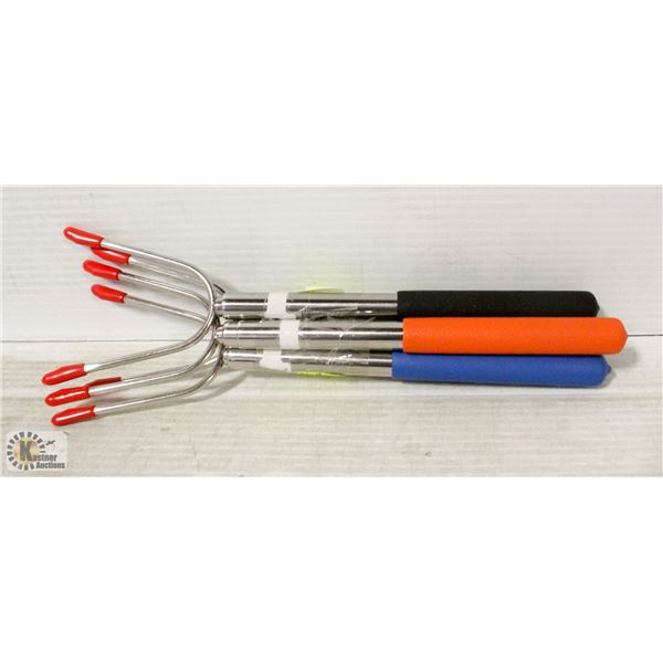 4 PACK EXTENDABLE WEINER FORKS