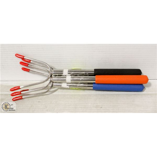 4 PACK EXTENDABLE WEINER FORKS