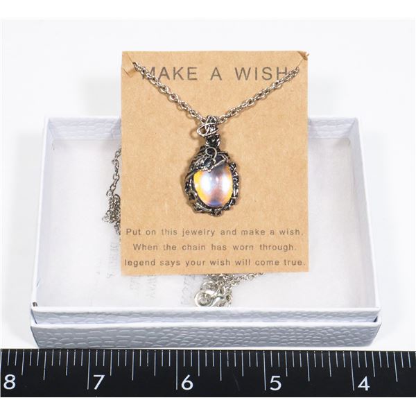 NEW VINTAGE STYLE POTION BOTTLE THEME PENDANT