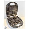 Image 1 : GENERAL ELCETRIC WAFFLE MAKER