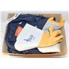 Image 1 : NEW SIZE 48R COVERALLS WITH WELDING GLOVES