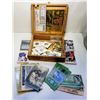 Image 2 : 23)  VINTAGE WOODEN CIGAR BOX CONTAINING
