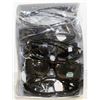 Image 1 : BOX WITH 10 ASSORTED SUNGLASSES