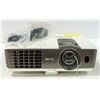 Image 1 : BENQ M720 PROJECTOR