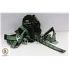 Image 1 : GREEN HIGHTEC SAFETY HARNESS