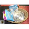 Image 1 : WICKER BASKET, DOG PADS AND BOWLS