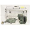 Image 1 : SOAP STONE EAGLE 6" TALL & SOAP STONE SEAL 8" LONG