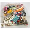 Image 1 : LARGE BAG OF VINTAGE MIXED ESTATE JEWELRY