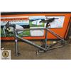 Image 1 : GIANT COAL BLACK ALUMINUM BIKE FRAME