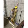 Image 2 : LOT OF ASSORTED BROOMS, DUST PANS, SHOVELS, AND SQUEEGEE