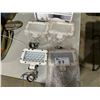 Image 2 : 4 ORACLE LED MOUNTABLE LIGHTS AND 2 PHILIPS MH400/U UNIVERSAL HALOGEN LAMPS