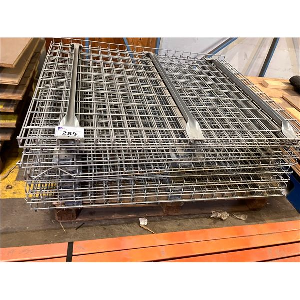 17 - 42" X 52" WIRE MESH DECKING