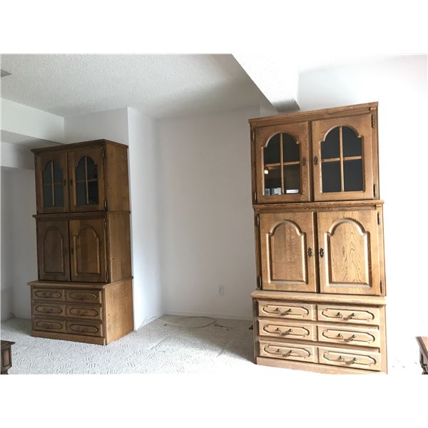 2 Oak Wood Cabinets, Both Come in Three Parts
