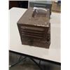 Image 2 : 2 VINTAGE RADIO POWER SUPPLIES