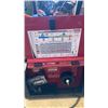 Image 4 : LINCOLN ELECTRIC POWER MIG 140c WELDER