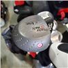 Image 7 : GOLF BAG WITH LEFT AND RIGHT HANDED INFINITI, TPS POWER BUILT, LYNX, TAYLOR MADE AND OTHER GOLF CLUB