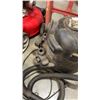 Image 3 : SHOP VAC 5 GALON 2HP WET DRY VACUUM