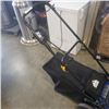 Image 4 : KOBALT KM210 ELECTRIC LAWN MOWER WORKING