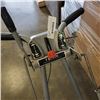 Image 5 : CRAFTSMAN GAS POWERED REEL MOWER RUNS NEEDS CARB CLEANED