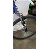 Image 3 : BLUE HUFFY BIKE