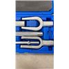 Image 3 : DISC BRAKE AND TIE ROD TOOL KITS