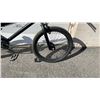 Image 3 : BLACK BMX BIKE