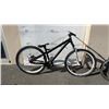 Image 1 : BLACK NO NAME BIKE