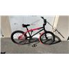 Image 1 : BLACK/RED BMX BIKE