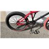 Image 4 : BLACK/RED BMX BIKE