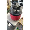 Image 5 : 8 gallon shop vac