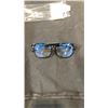 Image 8 : TIMEX ALARM CLOCK AND 2 PAIRS BLUE LIGHT BLOCKING GLASSES - TESTED WORKING