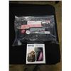 Image 1 : NEW PETUNIA PICKLE BOTTOM WANDER STROLLER CADDY AND BAN BABY EAR PROTECTION