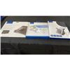 Image 1 : INSIGNIA ADJUSTABLE LAPTOP STAND, GAMING MOUSE PAD AND UNIVERSAL FLEX VIEW FOLIO FOR MOST 9-11 INCH 