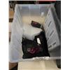 Image 2 : TOTE OF JEWELRY AND TOTE OF JEWELRY DISPLAYS