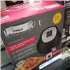 Image 1 : AS NEW INSTANT POT 6 IN 1 AIR FRYER LID - RETAIL $99