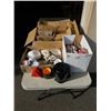 Image 1 : 3 BOXES ESTATE DISHES, COFFEE CUPS, ETC