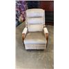 Image 1 : WOOD FRAMED LAZBOY RECLINER