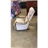 Image 3 : WOOD FRAMED LAZBOY RECLINER