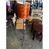 Image 1 : METAL FLOOR LAMP