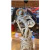 Image 2 : FIGURAL TABLE LAMP