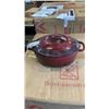 Image 2 : ENAMELED CAST IRON KITCHENAID DUTCH OVEN WITH LID