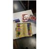 Image 1 : MAPLE LEAF PROJECTOR WITH PEN ART SET, POWER BALLS KIT, GOLF BALLS AND MENDEZ INSOLES